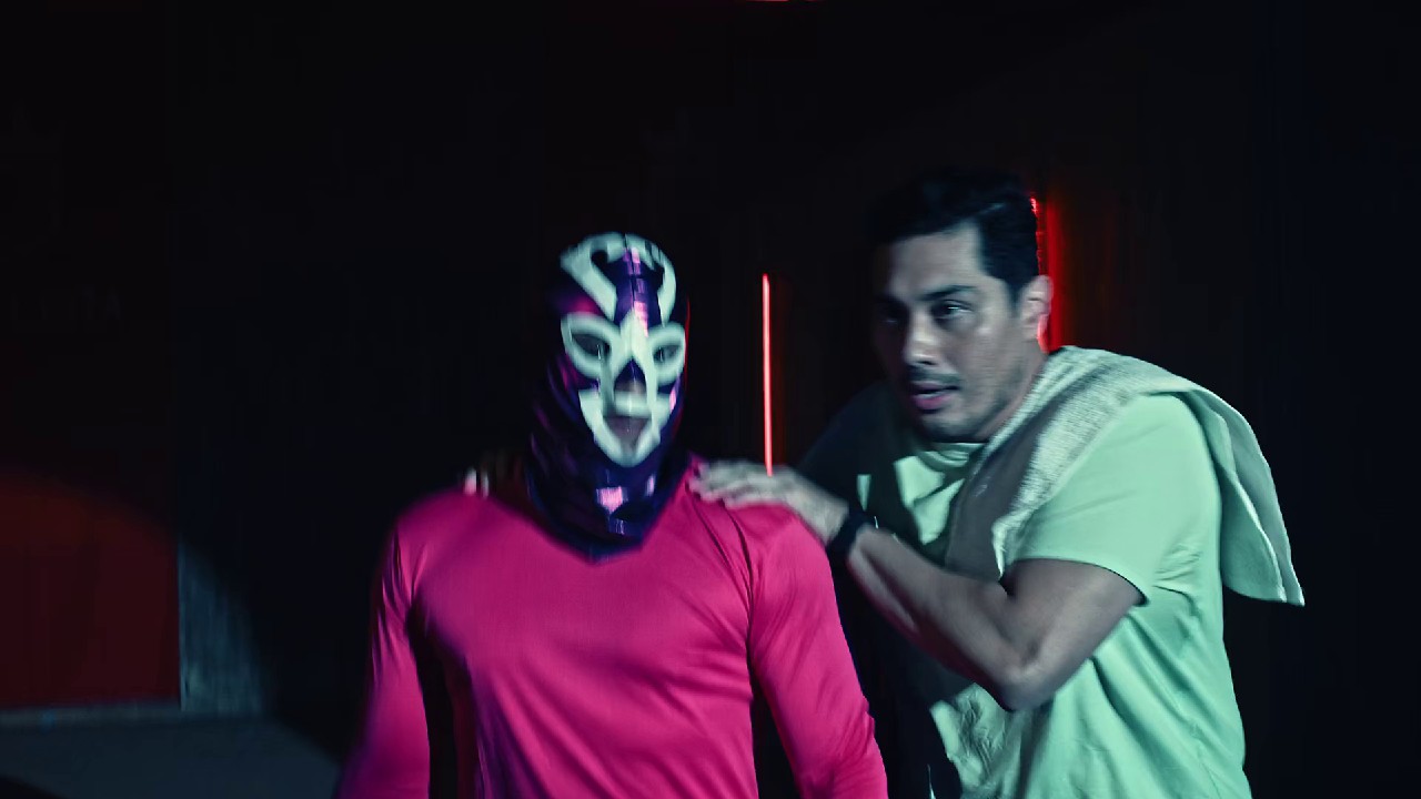 Fuchsia Libre (2024) WEB-DL Tagalog 1080p x265 HEVC AAC 5.1 ESub.mkv.0002
